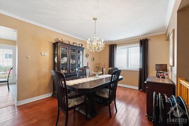1497 Bourcier Drive, House detached with 4 bedrooms, 4 bathrooms and 6 parking in Ottawa ON | Image 5