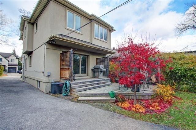 111 Parklea Dr, House detached with 3 bedrooms, 4 bathrooms and 6 parking in Toronto ON | Image 13