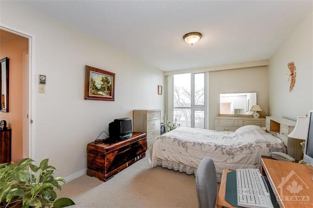 402 - 1025 Richmond Road, Condo with 2 bedrooms, 2 bathrooms and 1 parking in Ottawa ON | Image 16