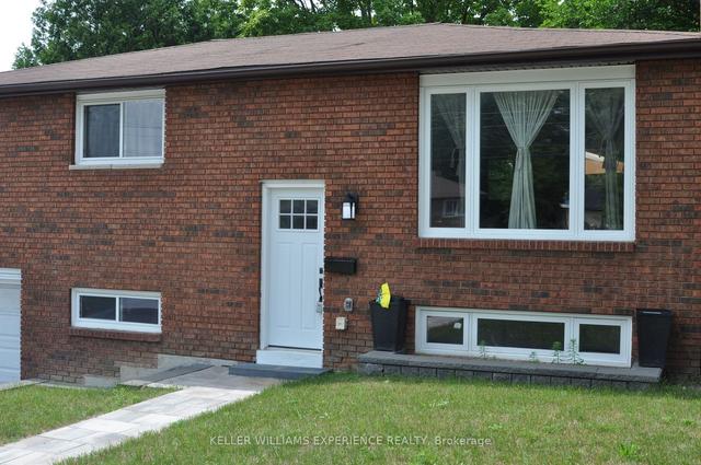200 Ferndale Dr N, House detached with 3 bedrooms, 2 bathrooms and 5 parking in Barrie ON | Image 34