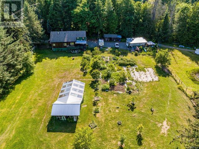 3326 Royston Rd, House detached with 5 bedrooms, 2 bathrooms and 10 parking in Comox Valley A BC | Image 69