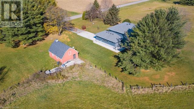 6755 Century Drive, House detached with 4 bedrooms, 2 bathrooms and null parking in Strathroy Caradoc ON | Image 45