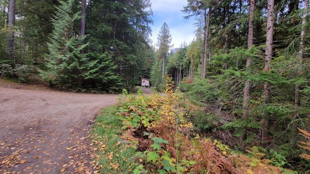 4820 Highway 6, House detached with 4 bedrooms, 2 bathrooms and 99 parking in Central Kootenay H BC | Image 18