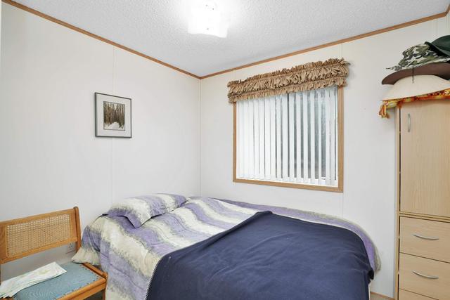 402 - 1219 Township Road, House detached with 3 bedrooms, 3 bathrooms and 10 parking in Lacombe County AB | Image 15