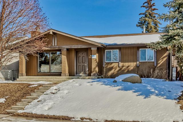 616 Malvern Way Ne, House detached with 3 bedrooms, 3 bathrooms and 6 parking in Calgary AB | Image 2