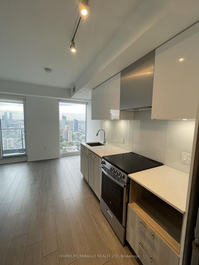 4711 - 251 Jarvis St, Condo with 0 bedrooms, 1 bathrooms and 0 parking in Toronto ON | Image 4
