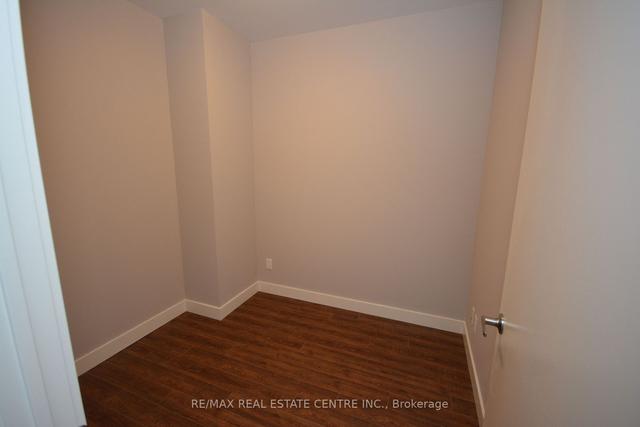 1003 - 1 Victoria St S, Condo with 1 bedrooms, 1 bathrooms and 1 parking in Kitchener ON | Image 4
