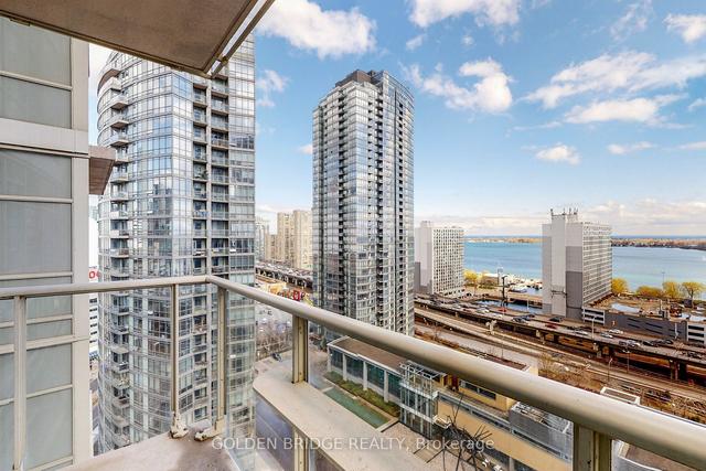 2010 - 10 Navy Wharf Crt, Condo with 1 bedrooms, 1 bathrooms and 1 parking in Toronto ON | Image 6