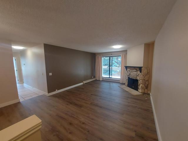 528 - 10120 Brookpark Boulevard Sw, Condo with 3 bedrooms, 1 bathrooms and 1 parking in Calgary AB | Image 4