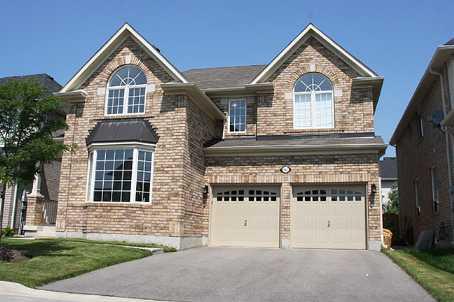 982 Cousens Terr, House detached with 4 bedrooms, 3 bathrooms and 6 parking in Milton ON | Image 1