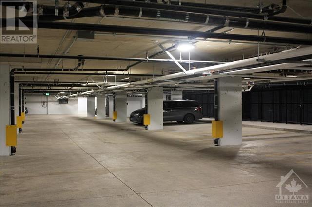 Heated underground parking | Image 20