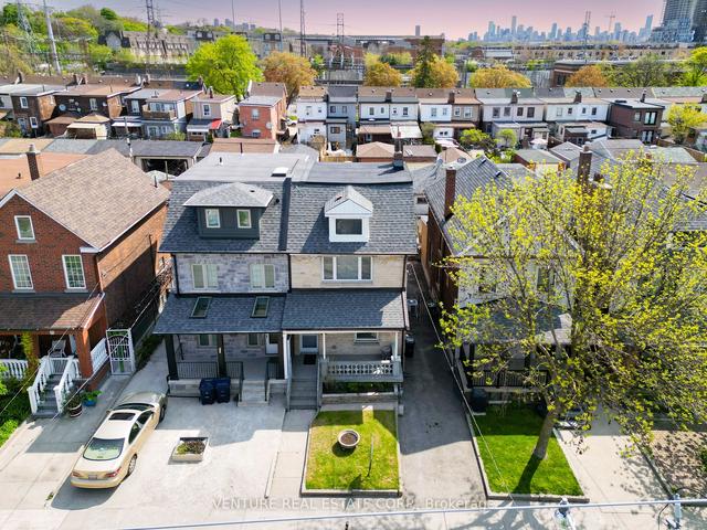 447 Symington Ave, House semidetached with 4 bedrooms, 2 bathrooms and 3 parking in Toronto ON | Image 12