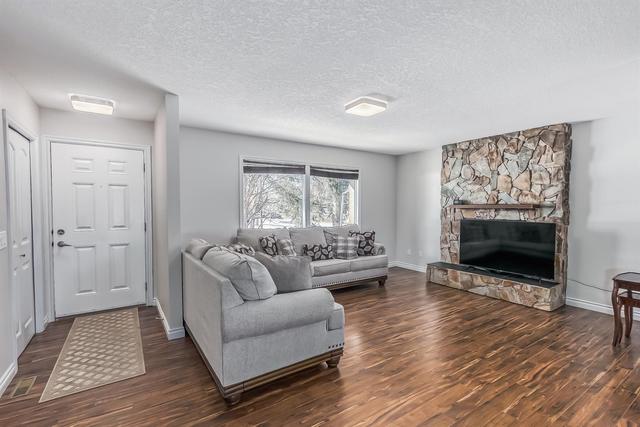 616 Malvern Way Ne, House detached with 3 bedrooms, 3 bathrooms and 6 parking in Calgary AB | Image 5