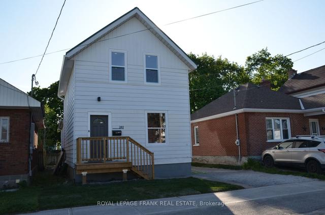 201 Rutherford Ave, House detached with 3 bedrooms, 1 bathrooms and 2 parking in Peterborough ON | Image 21