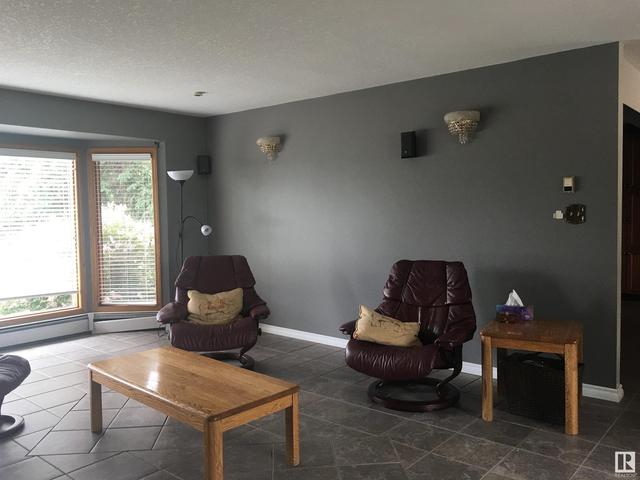 27020 Hwy 18, House detached with 4 bedrooms, 3 bathrooms and 6 parking in Westlock County AB | Image 6