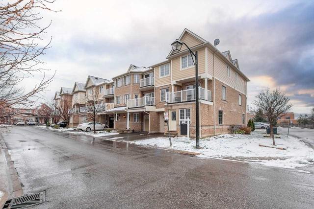 103 - 620 Ferguson Dr, House attached with 3 bedrooms, 2 bathrooms and 2 parking in Milton ON | Image 9