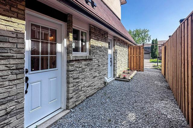 1876 Una Rd, House semidetached with 3 bedrooms, 3 bathrooms and 3 parking in Pickering ON | Image 31