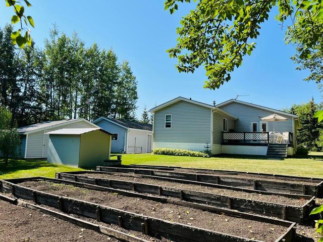 121 67339 Mission Road, House detached with 3 bedrooms, 2 bathrooms and null parking in Lac la Biche County AB | Image 18