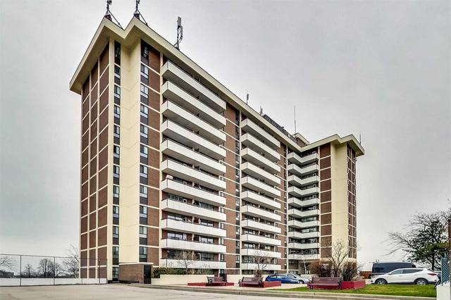 810 - 541 Blackthorn Ave, Condo with 1 bedrooms, 1 bathrooms and 1 parking in Toronto ON | Image 1