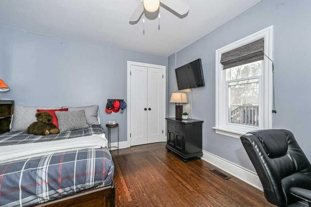 79 John St W, House detached with 4 bedrooms, 3 bathrooms and 3 parking in Waterloo ON | Image 8