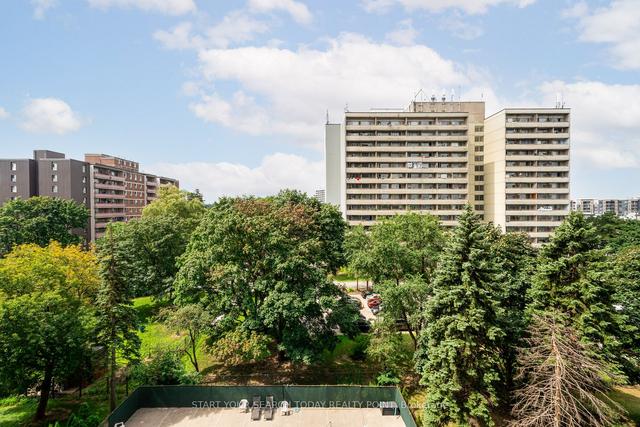 607 - 90 Ling Rd, Condo with 3 bedrooms, 2 bathrooms and 1 parking in Toronto ON | Image 24