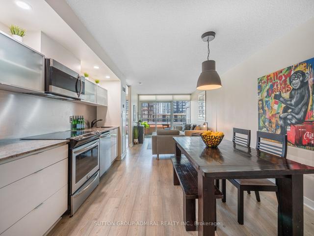 925 - 4k Spadina Ave, Condo with 2 bedrooms, 2 bathrooms and 1 parking in Toronto ON | Image 12