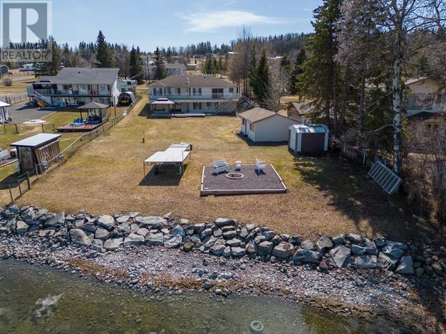 6173 Hunt Road, House detached with 4 bedrooms, 3 bathrooms and null parking in Cariboo L BC | Image 3