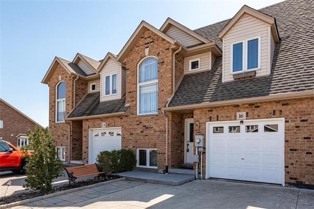 16 Marshall Lane, House attached with 2 bedrooms, 3 bathrooms and 4 parking in St. Catharines ON | Image 2
