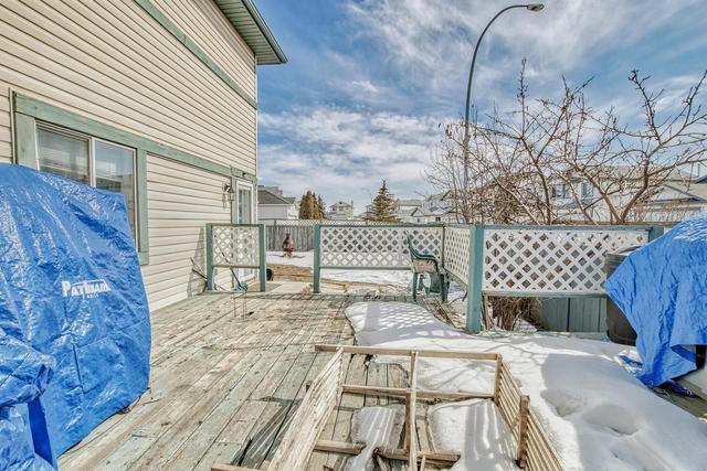 8051 Laguna Way Ne, House detached with 4 bedrooms, 2 bathrooms and 2 parking in Calgary AB | Image 33
