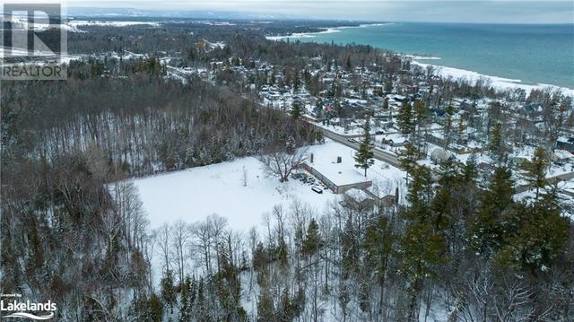 3267 Mosley Street, House detached with 0 bedrooms, 0 bathrooms and null parking in Wasaga Beach ON | Image 4