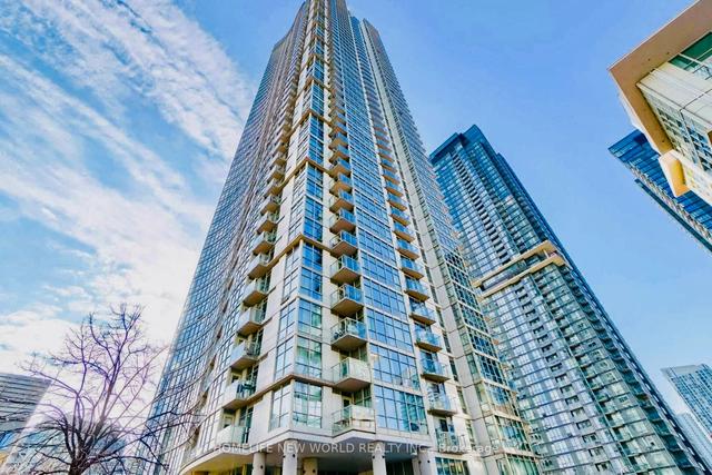 2807 - 35 Mariner Terr, Condo with 1 bedrooms, 1 bathrooms and 1 parking in Toronto ON | Image 1
