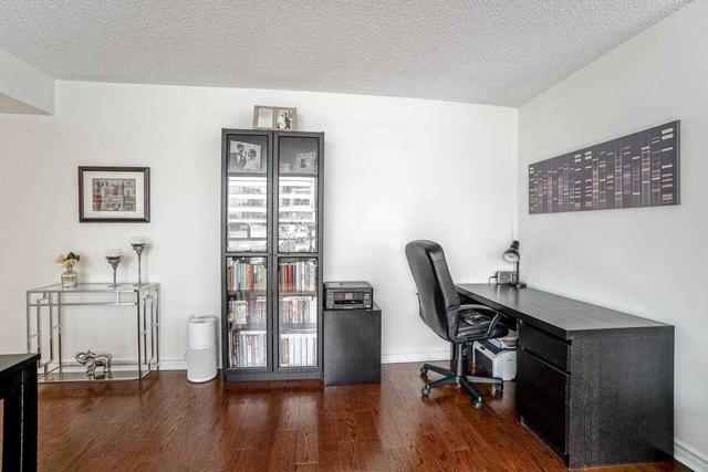 1904 - 71 Simcoe St, Condo with 1 bedrooms, 1 bathrooms and 1 parking in Toronto ON | Image 14
