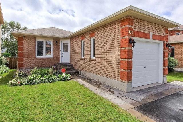 102 Hudson Cres, House detached with 3 bedrooms, 3 bathrooms and 3 parking in Bradford West Gwillimbury ON | Image 1