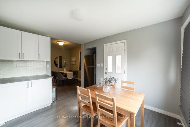 381 Herkimer St, House detached with 2 bedrooms, 1 bathrooms and 0 parking in Hamilton ON | Image 18
