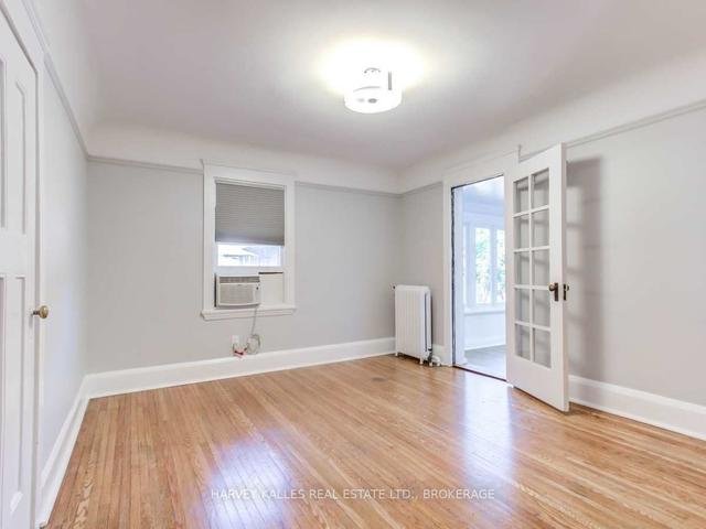 169 Balmoral Ave, House detached with 5 bedrooms, 4 bathrooms and 1 parking in Toronto ON | Image 7