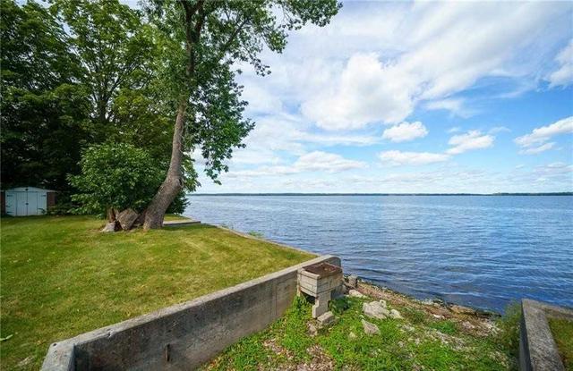 11464 Loyalist Pkwy, House detached with 4 bedrooms, 2 bathrooms and 9 parking in Prince Edward County ON | Image 25