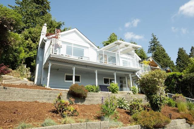 1249 Point Road, House detached with 3 bedrooms, 2 bathrooms and 3 parking in Sunshine Coast F BC | Image 4