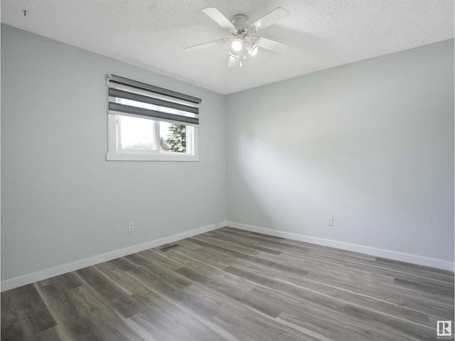 5916 11 Av Nw, House detached with 3 bedrooms, 2 bathrooms and null parking in Edmonton AB | Image 24