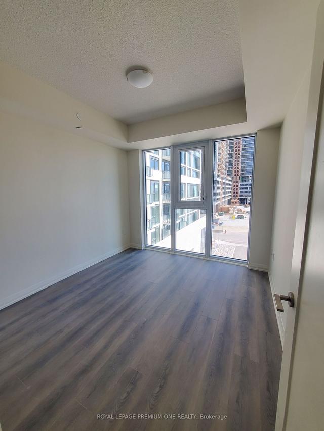 411 - 9000 Jane St, Condo with 2 bedrooms, 3 bathrooms and 1 parking in Vaughan ON | Image 18