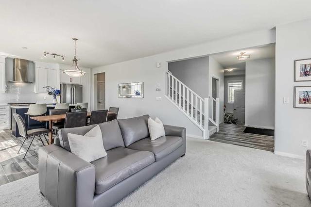 430 Yorkville Avenue Sw, House detached with 3 bedrooms, 2 bathrooms and 4 parking in Calgary AB | Image 7