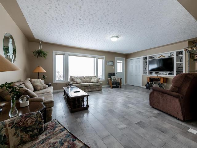 101012 Range Road 234, House detached with 4 bedrooms, 1 bathrooms and null parking in Lethbridge County AB | Image 18