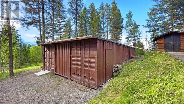 5271 Mackay Crescent, House detached with 4 bedrooms, 2 bathrooms and null parking in Cariboo G BC | Image 22