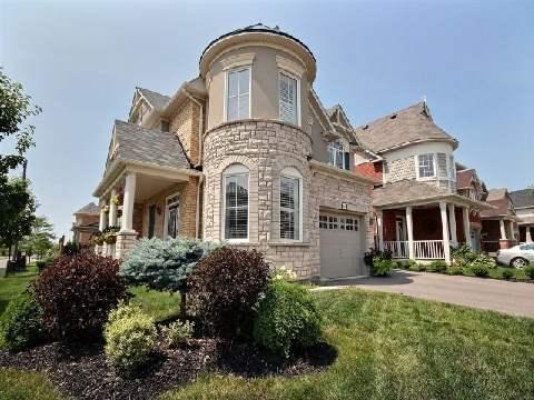 1028 Kelman Crt, House detached with 4 bedrooms, 3 bathrooms and 2 parking in Milton ON | Image 2