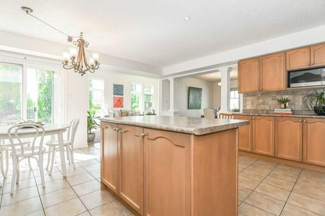 80 Hall Ave, House detached with 3 bedrooms, 4 bathrooms and 6 parking in Guelph ON | Image 3