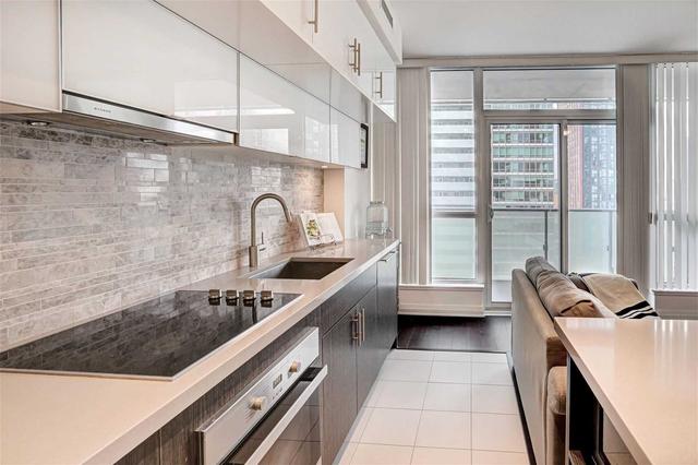 2201 - 8 Mercer St, Condo with 1 bedrooms, 1 bathrooms and 0 parking in Toronto ON | Image 20