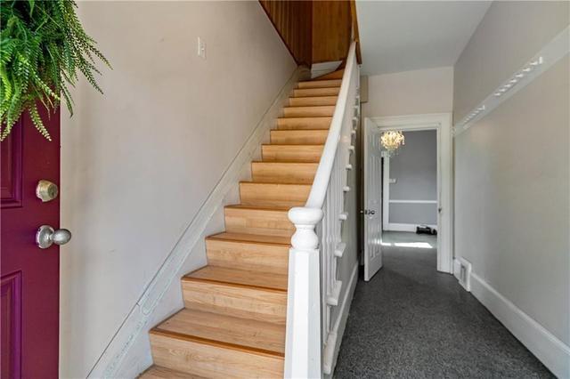 275 Main Street W, House attached with 2 bedrooms, 1 bathrooms and 4 parking in Hamilton ON | Image 23
