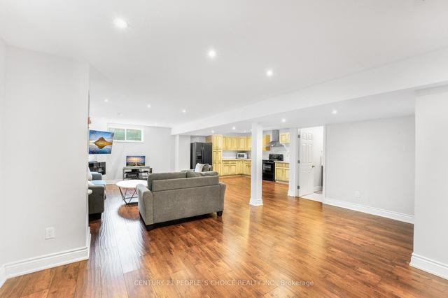 38 Assisi St W, House detached with 4 bedrooms, 4 bathrooms and 6 parking in Hamilton ON | Image 20