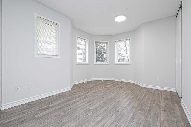 1101 - 19 Rosebank Dr, Townhouse with 3 bedrooms, 3 bathrooms and 2 parking in Toronto ON | Image 5