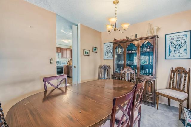 2839 Cedar Ridge Drive Sw, House detached with 4 bedrooms, 2 bathrooms and 3 parking in Calgary AB | Image 9