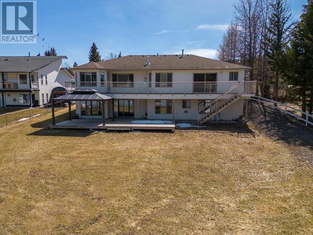6173 Hunt Road, House detached with 4 bedrooms, 3 bathrooms and null parking in Cariboo L BC | Image 2